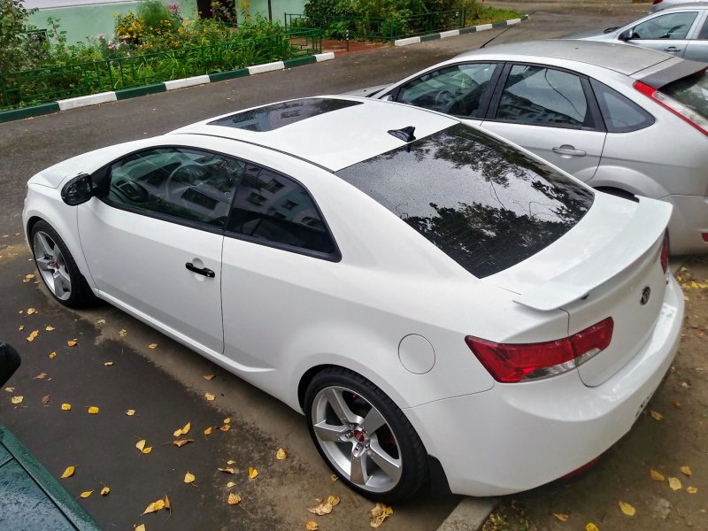 Kia Cerato Koup 2012 Black