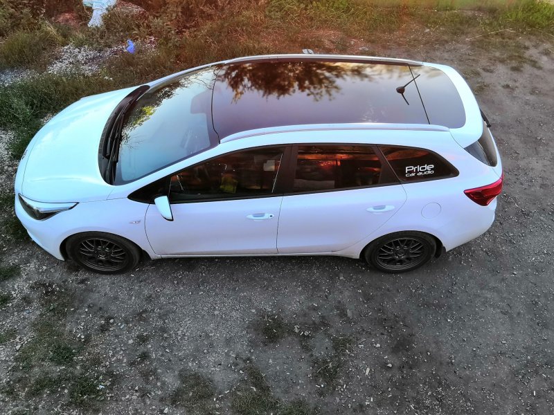 Kia Ceed JD черная крыша