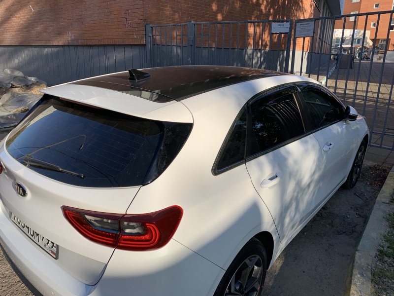 Kia Ceed SW 2020 крыша