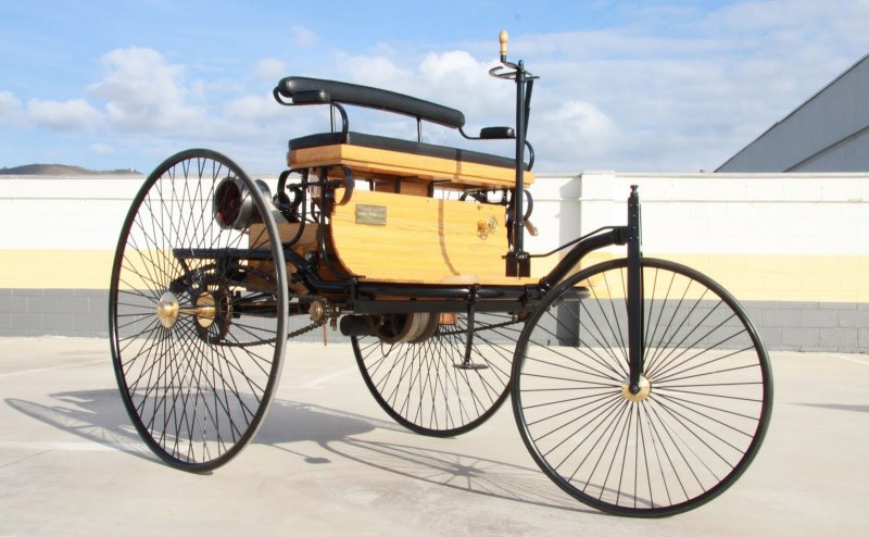 Автомобиль Карл Бенц 1885