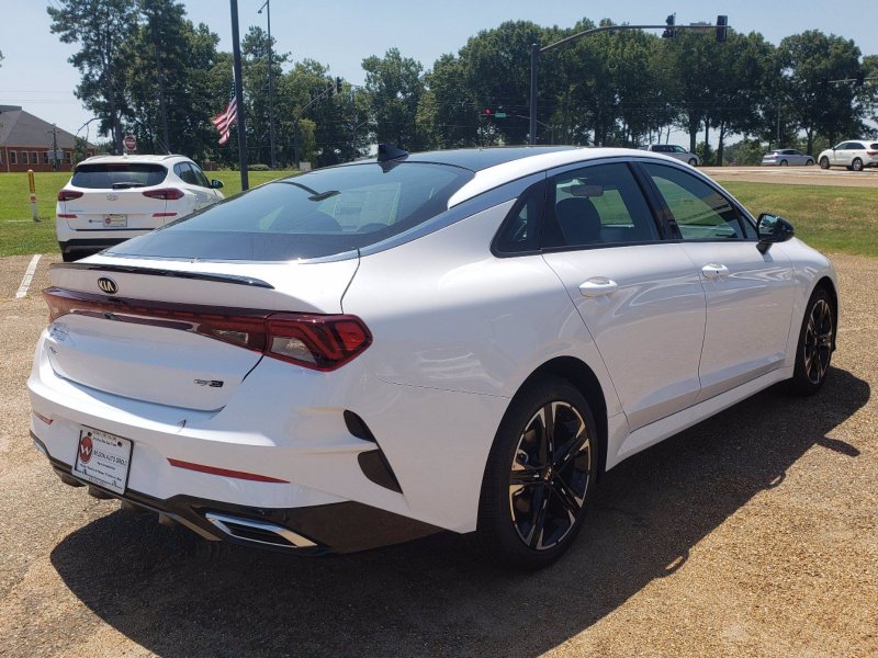Kia Optima 2020 5
