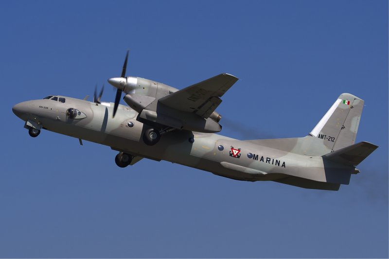 АН-32 самолет ВВС Индии