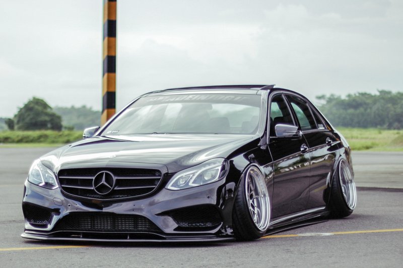 Mercedes s63 AMG stance