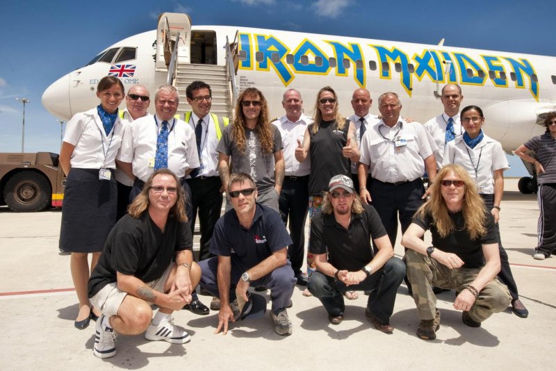 Модель самолета 747 Iron Maiden