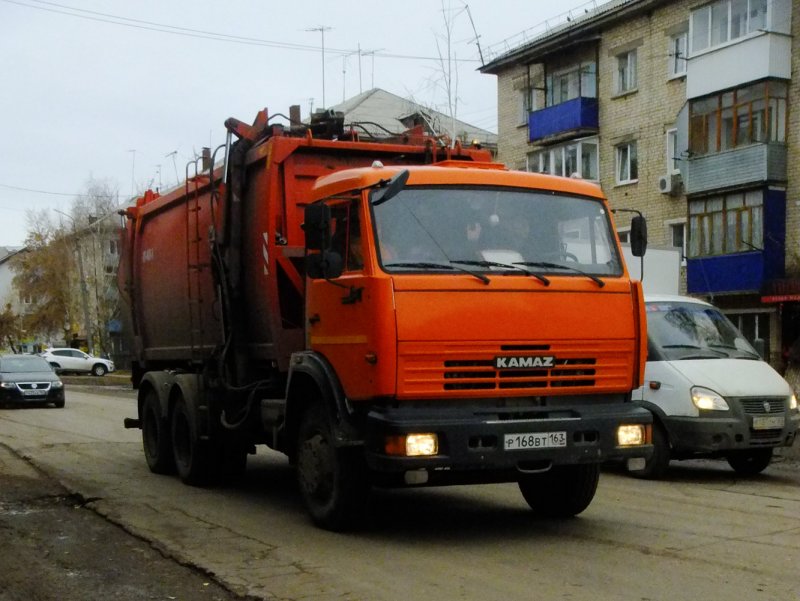 КАМАЗ 53213 мусоровоз ко 415а
