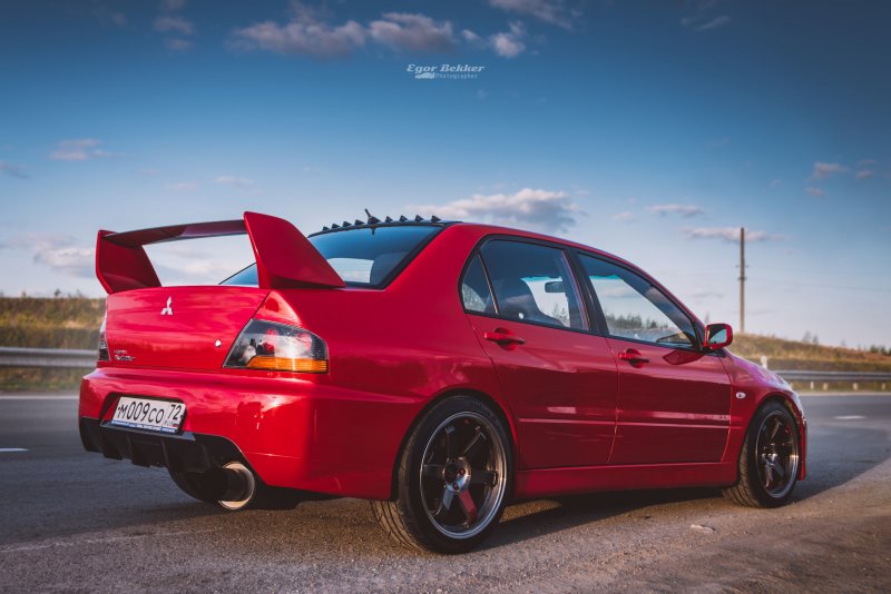 Mitsubishi EVO 9