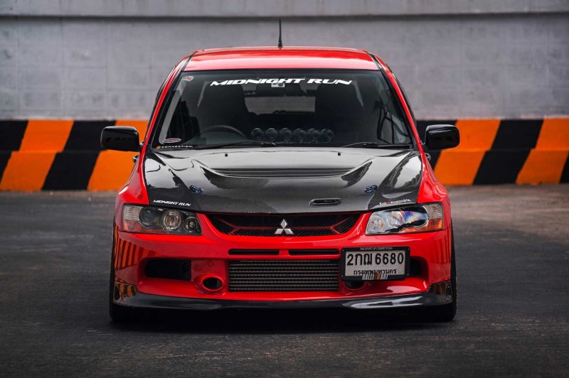 Mitsubishi Lancer 9 Эво