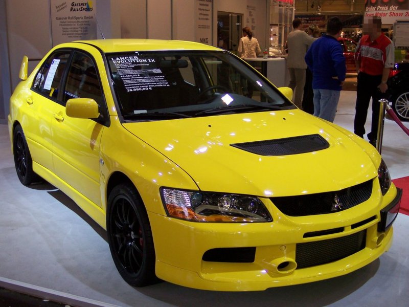 Mitsubishi Evolution 12