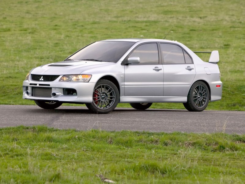 Mitsubishi Lancer EVO 9