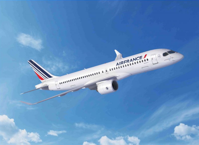 Самолет Airbus a 220