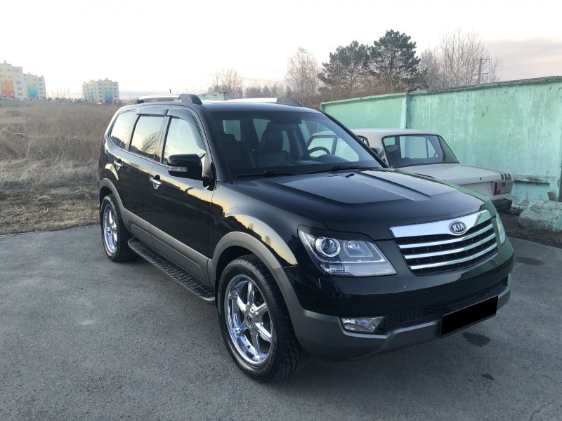 Kia Mohave черный 2010