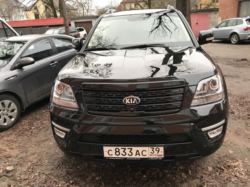 Kia Mohave черный