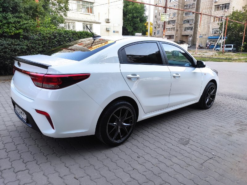 Kia Rio 4 r18