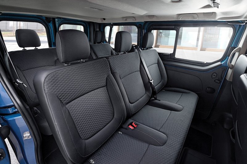 Opel Vivaro 2014 салон