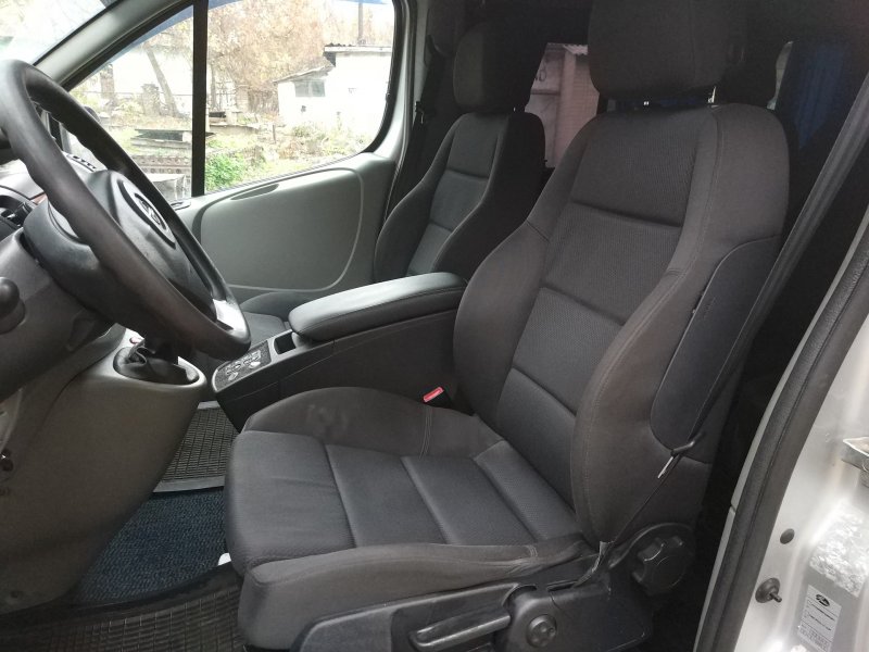 Opel Vivaro 2020 салон