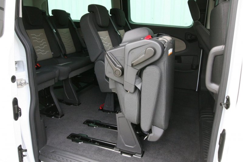 Ford Tourneo Custom салон
