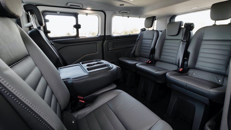 Ford Tourneo Custom 2019 салон