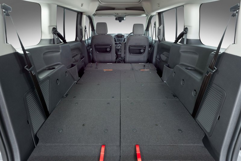 Ford Tourneo connect салон