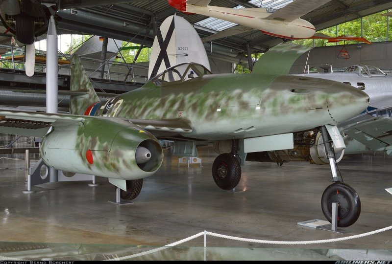 Messerschmitt me 262 шасси