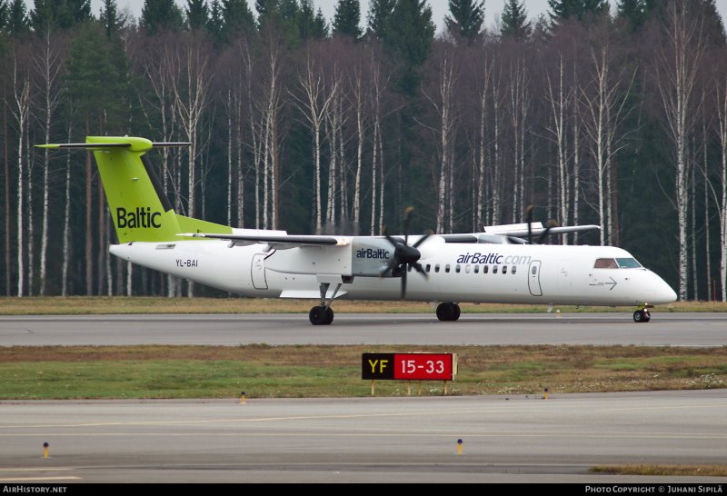 DHC 8 q400 самолет