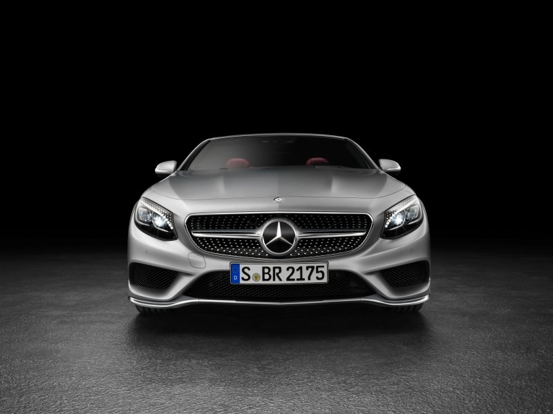 Mercedes s63 AMG спереди