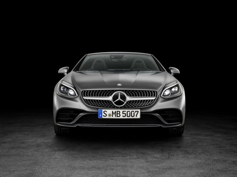 Mercedes Benz AMG Front