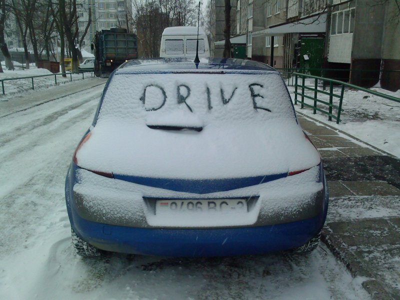 Смешные автомобили Рено