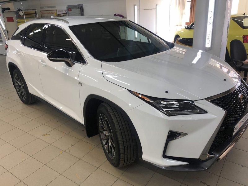 Лексус RS 300