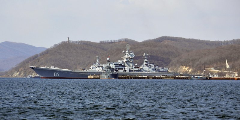 Крейсер Адмирал Лазарев