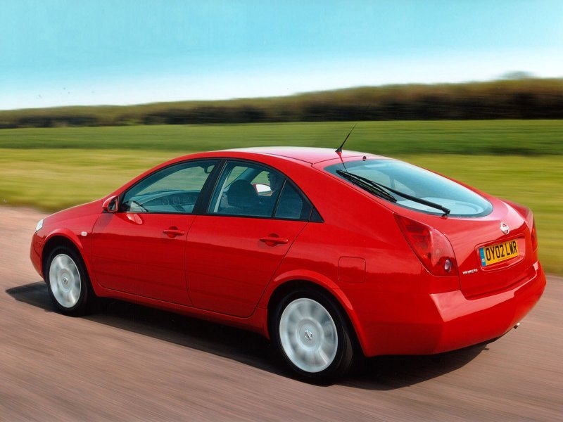 Nissan primera p12 Hatchback