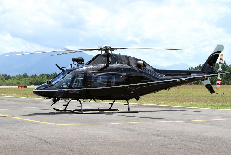 Вертолет AGUSTAWESTLAND aw119 Koala