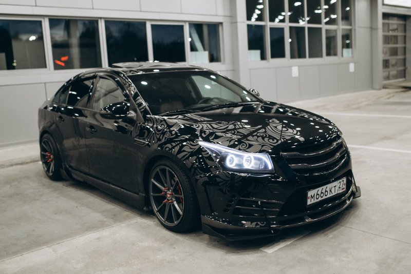 Chevrolet Cruze черный