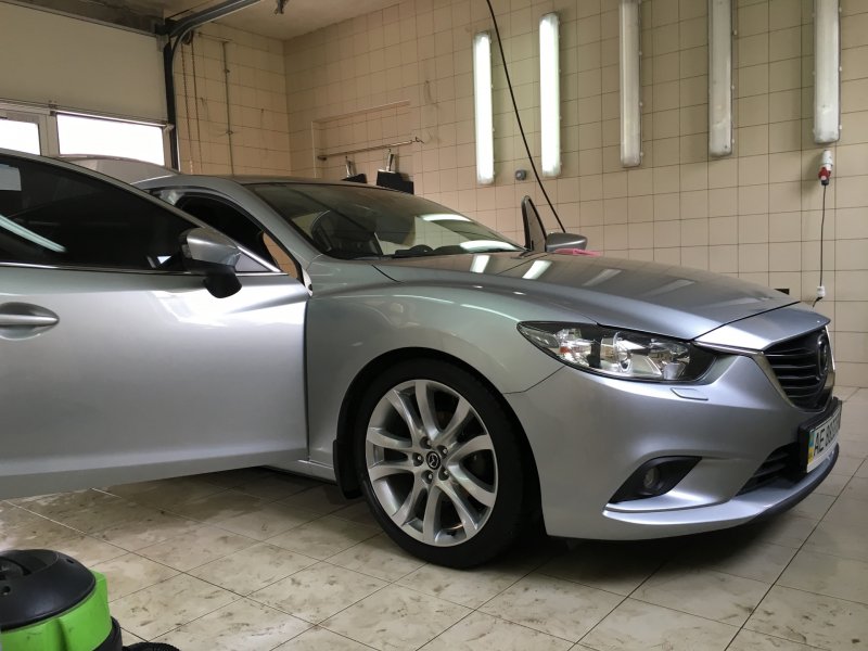 Mazda 6 2016 серебристый