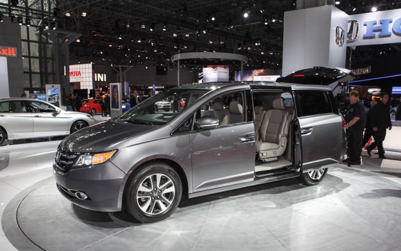 Seat Alhambra 2016