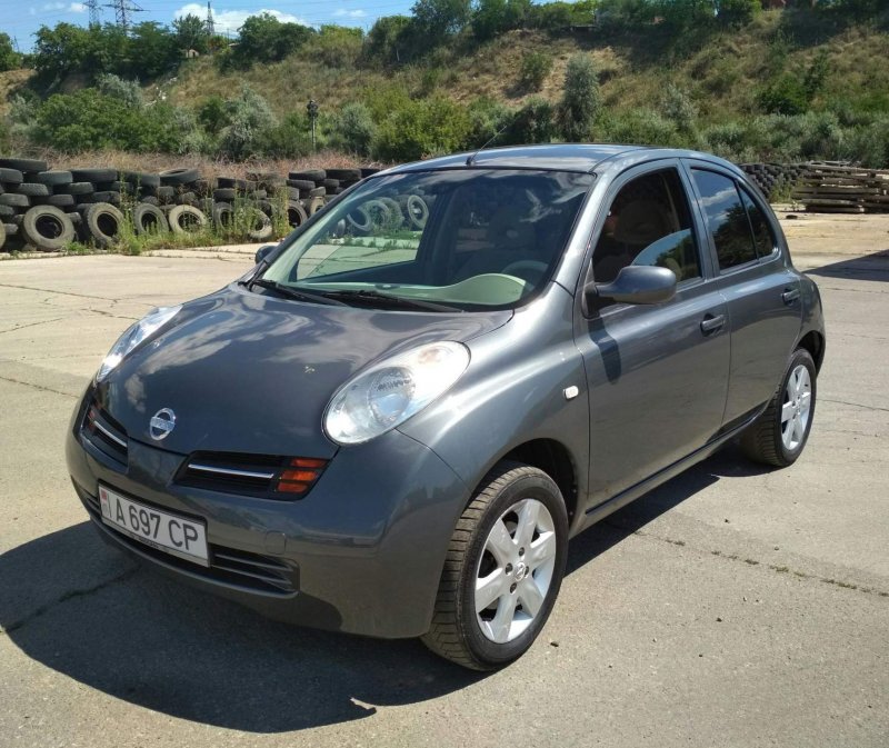 Nissan Micra 12