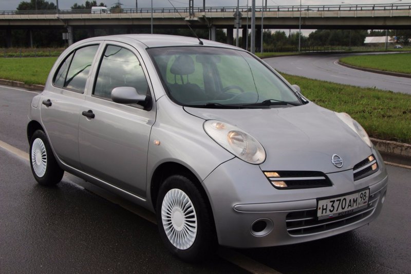 Nissan Micra 12