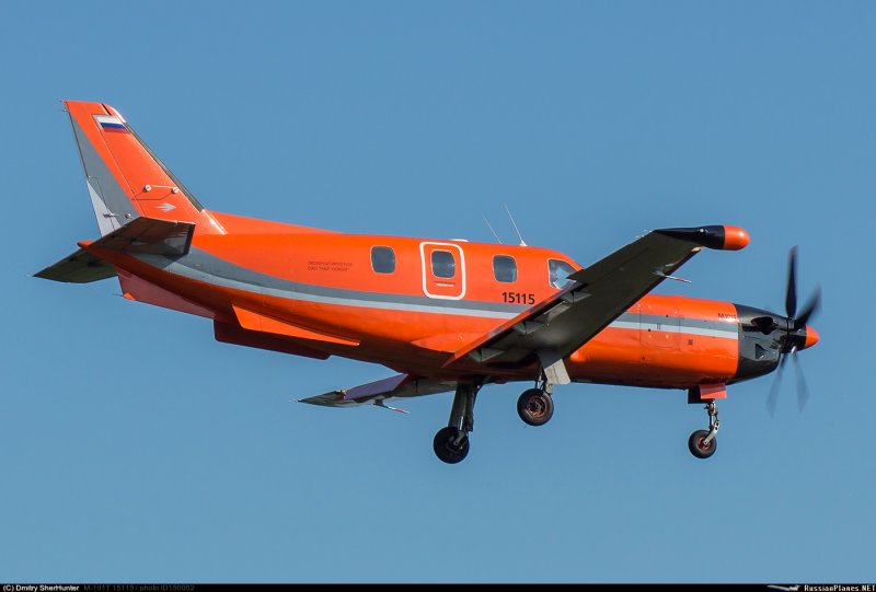 Баки в самолете м-101т Гжель