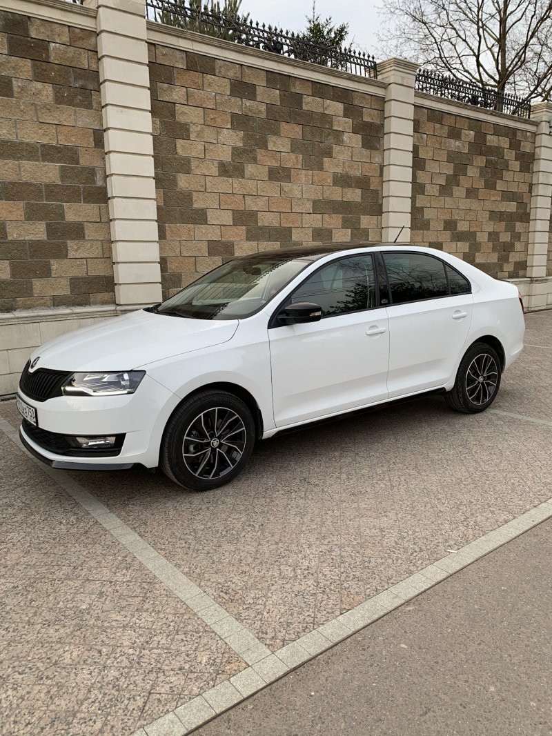 Skoda Rapid 2020 на колесах r16