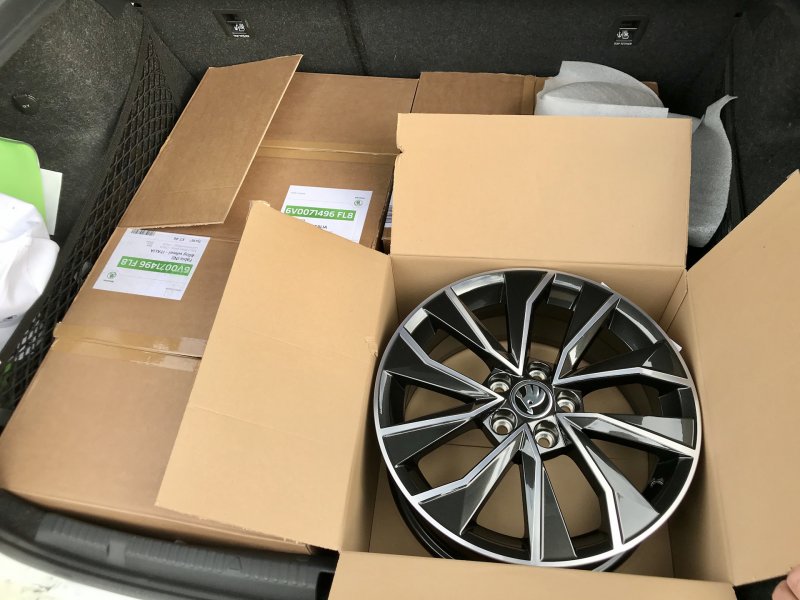 Диски Skoda Rapid r16