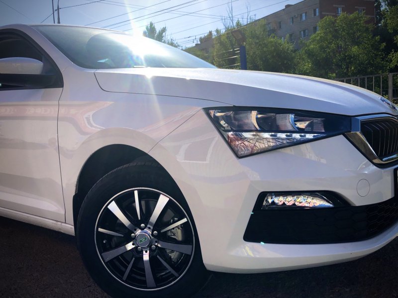 Skoda Rapid диски r15
