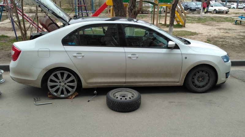 Skoda Rapid r18 BBS