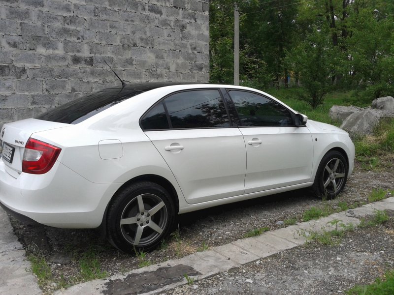 Шкода Рапид r16