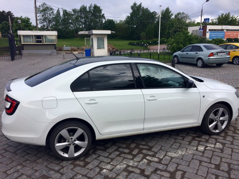 Skoda Rapid r17