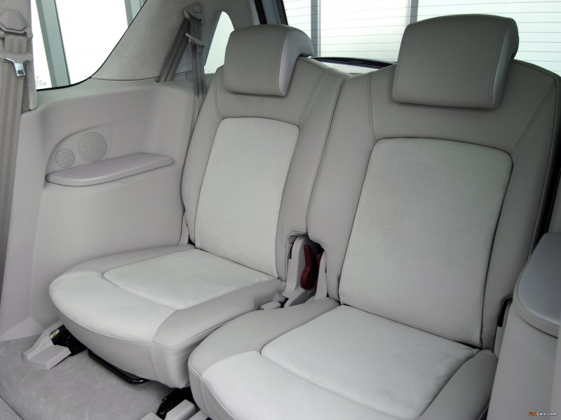 Peugeot 1007 2005 год