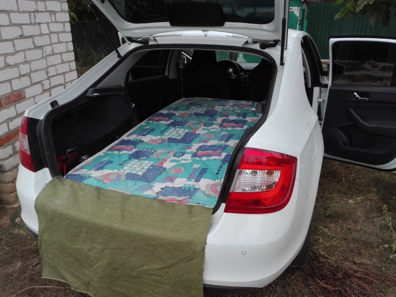 Skoda Rapid багажник