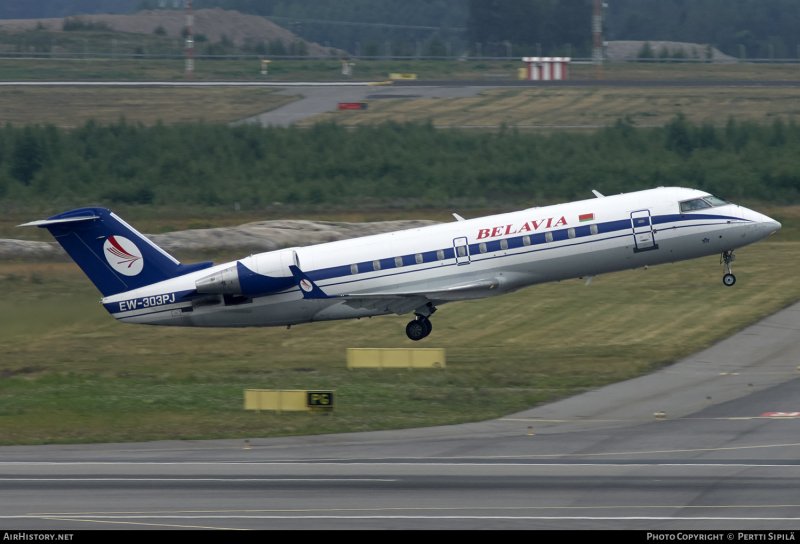 Вс CRJ-200
