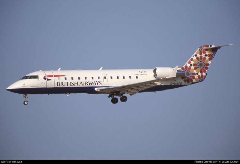 Самолёт Bombardier CRJ-200