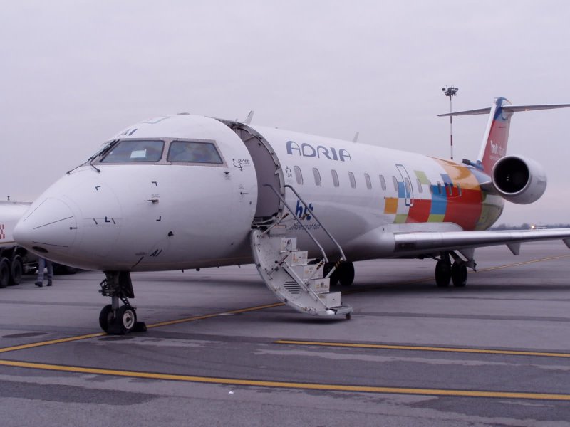 Bombardier crj200