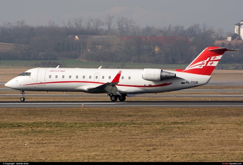 Канадский Бомбардье crj200