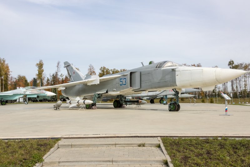 Су 24 постановщик помех